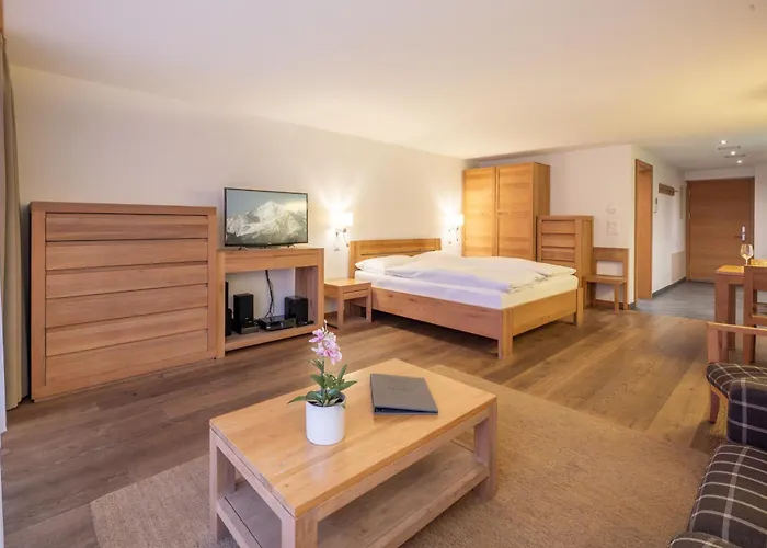 Peak 1 By Inspiringplaces דירה צרמט